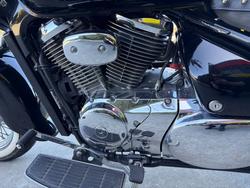 2017 Suzuki VL800 (BOULEVARD C50) BLACK