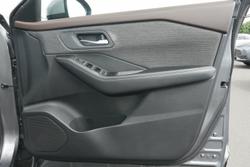 2023 Nissan X-TRAIL ST