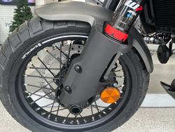 2025 HUSQVARNA SVARTPILEN 401 TUNDRA GREY