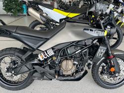 Husqvarna Svartpilen 401