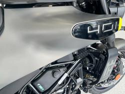 2025 HUSQVARNA SVARTPILEN 401 TUNDRA GREY