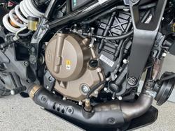 2025 HUSQVARNA SVARTPILEN 401 TUNDRA GREY