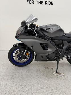 2024 YAMAHA YZF-R7LA grey