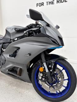 2024 YAMAHA YZF-R7LA grey