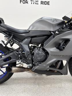 2024 YAMAHA YZF-R7LA grey