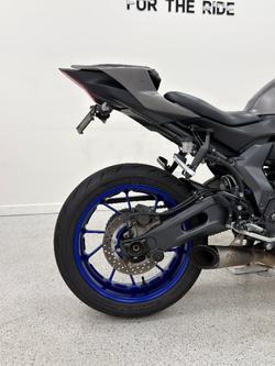 2024 YAMAHA YZF-R7LA grey