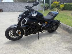 2024 Ducati Diavel V4 Diavel Black