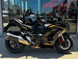 2025 Kawasaki NINJA H2 SX SE