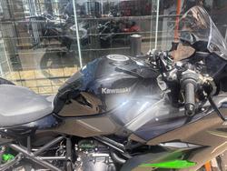 2025 Kawasaki 2025 Kawasaki 1000C ZX1000 ZX1002PSFNN BLACK