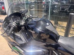 2025 Kawasaki 2025 Kawasaki 1000C ZX1000 ZX1002PSFNN BLACK