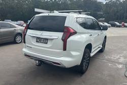 2021 Mitsubishi Pajero Sport GLS