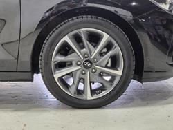 2021 Hyundai i30 Active PD.V4 MY21 Phantom Black