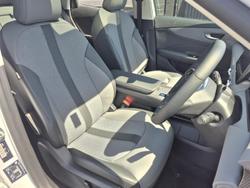 2025 MG MGS5 EV Essence 62