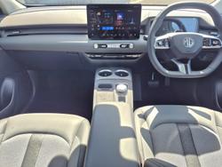 2025 MG MGS5 EV Essence 62 ZS3EM MY25 Dover White