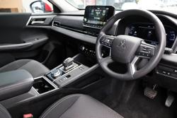 2025 Mitsubishi Outlander PHEV ES ZM MY24 AWD Red Diamond