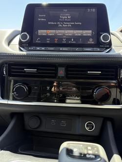 2023 Nissan X-TRAIL ST