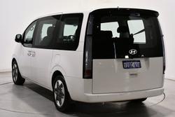 2025 Hyundai STARIA