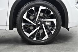 2021 Mitsubishi Outlander Exceed Tourer