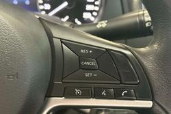 2022 Nissan Navara SL