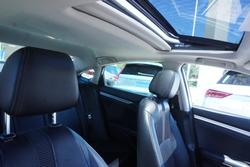 2019 Honda Civic VTi-LX