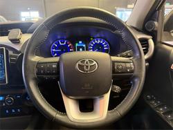 2018 Toyota Hilux SR5