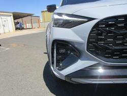 2025 Isuzu MU-X X-TERRAIN