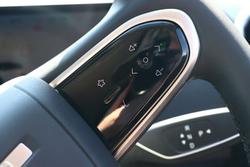 2025 Jaecoo J7 SHS Track