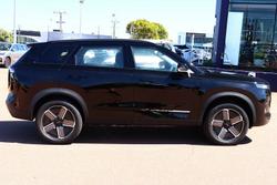 2025 Jaecoo J7 SHS Track