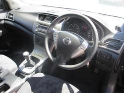 2013 Nissan Pulsar ST