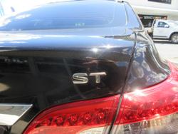 2013 Nissan Pulsar ST