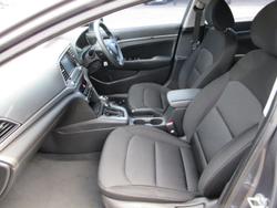 2016 Hyundai Elantra Active