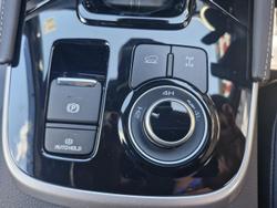 2025 Isuzu MU-X LS-T