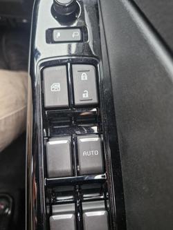 2025 Isuzu D-MAX X-TERRAIN