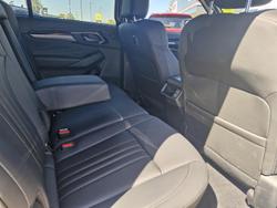 2025 Isuzu MU-X LS-T