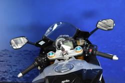 2016 APRILIA RSV4 FACTORY Red