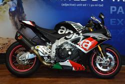 Aprilia RSV4 Factory
