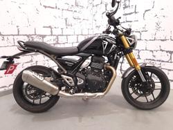 2025 Triumph Speed 400 Speed Four Black