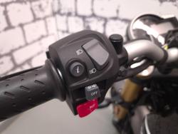 2025 Triumph Speed 400 Speed Four Black