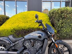 2023 Indian SCOUT ROGUE Grey