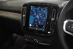 2025 Volvo XC40 Plus B4 Special Edition MY25 Silver Dawn