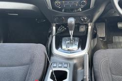 2016 Nissan Navara ST