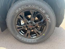 2025 Nissan Navara PRO-4X