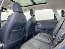 2025 MG ZS Essence Turbo