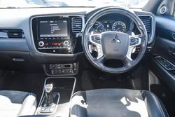 2021 Mitsubishi Outlander PHEV GSR