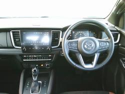2025 Mazda BT-50 SP