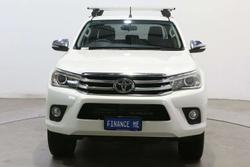 2016 Toyota Hilux SR5