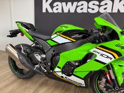 2025 Kawasaki NINJA ZX-10R GREEN