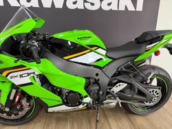 2025 Kawasaki NINJA ZX-10R GREEN