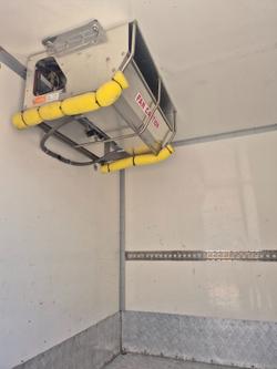 2011 Isuzu Trucks NNR200 Car License 2 Pallet Fridge