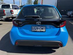 2021 Toyota Yaris Ascent Sport